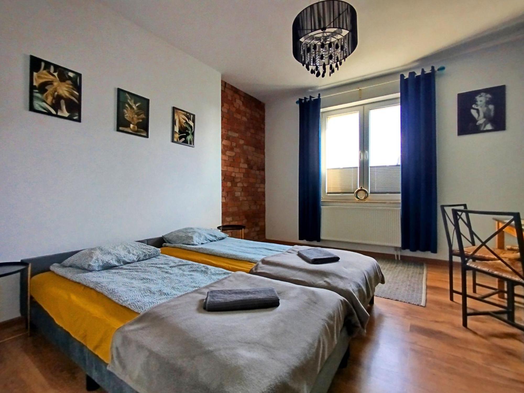 Apartament Z Ogrodem W Sercu Torunia Exterior foto