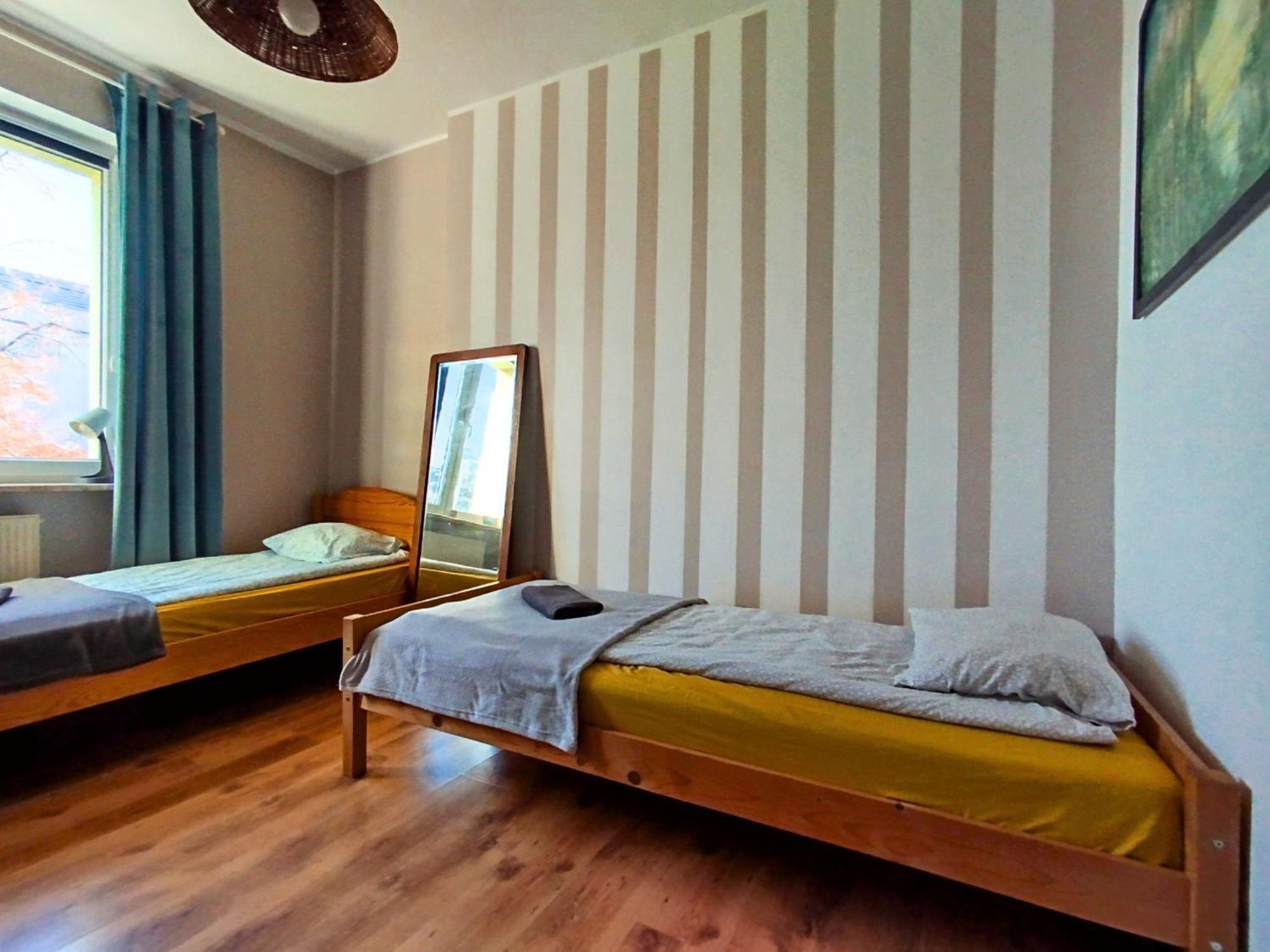 Apartament Z Ogrodem W Sercu Torunia Exterior foto